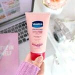 كريم فازلين الوردي لليدين و الاظافر