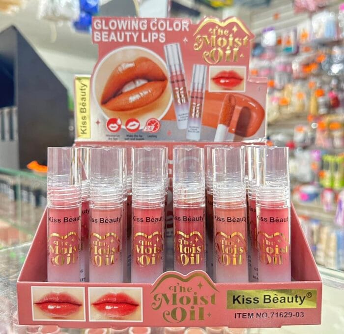 ⁦جلوس للشفاه⁩ - الصورة ⁦2⁩